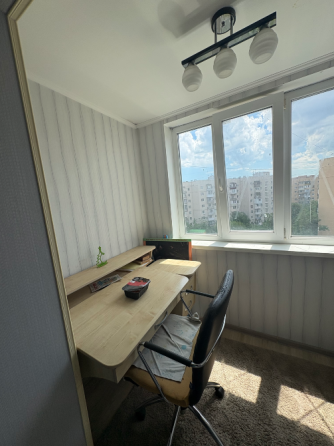 Продам 3 комнатную квартиру в Мариуполе Мариуполь