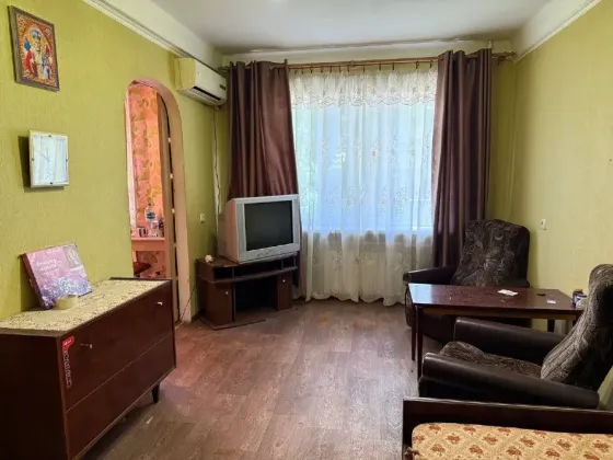 1 ком.кв. пр.Металлургов Мариуполь