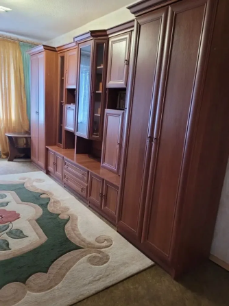 Ехать в офис не нужно!Сдам 3к кв в Куйбышевском районе. Магистральный.Этаж 9/9. Вода по графику.ан. Донецк