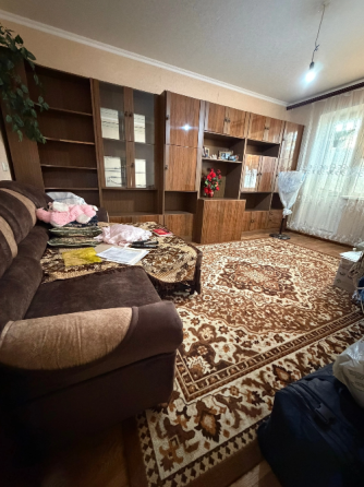 Продажа 2 к. квартиры 5/9 г. Харцызск ул. 40 лет Освобождения Украины, с ремонтом,мебелью Харцызск