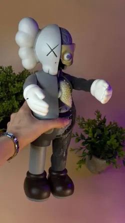 Статуэтка KAWS 37см Донецк
