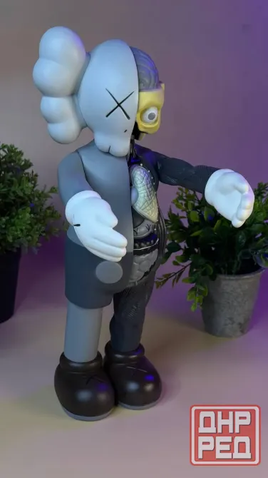 Статуэтка KAWS 37см Донецк - изображение 5