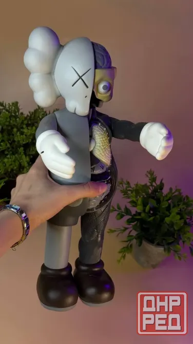 Статуэтка KAWS 37см Донецк - изображение 1