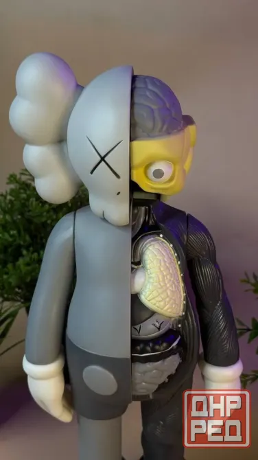 Статуэтка KAWS 37см Донецк - изображение 6
