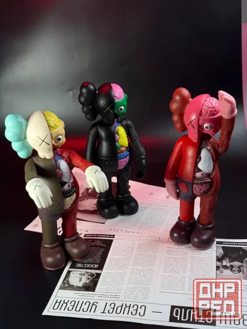 Статуэтка KAWS 37см Донецк - изображение 1