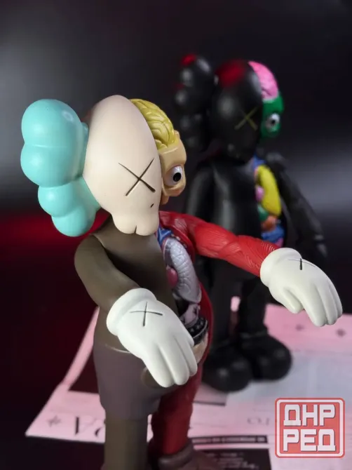 Статуэтка KAWS 37см Донецк - изображение 2