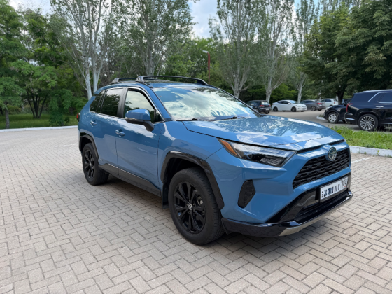 Продам Toyota RAV4 Hybrid 2022 Донецк