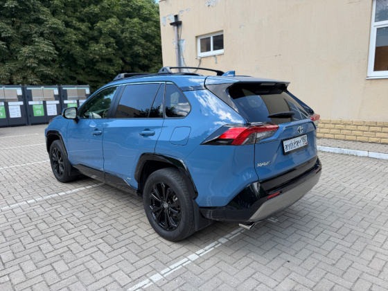 Продам Toyota RAV4 Hybrid 2022 Донецк