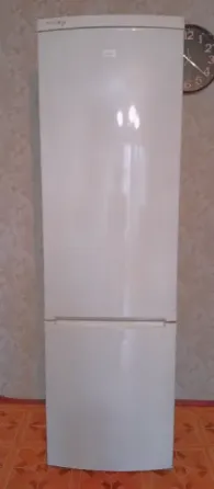 Продаю холодильник Донецк