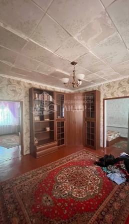 Продажа добротного дома с Газом и гаражом Восточный Кировский р., п.Октября 3,2 млн.р.Торг! Макеевка