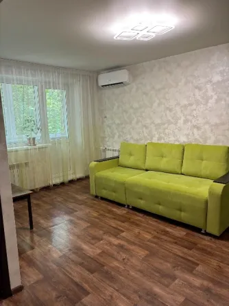 Сдаю 1-к квартиру в Калининском районе, улица Разенкова, 10 Донецк
