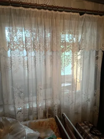 Продам 3-комнатную квартиру, переделанную из 4-комнатной. Донецк