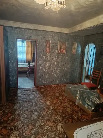 Цена снижена! Продам 3-комнатную квартиру, переделанную из 4-комнатной. Донецк