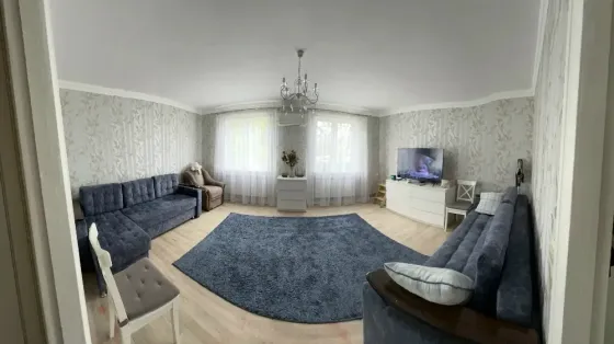 Продается дом в г. Снежное, ул. Сашальского Снежное