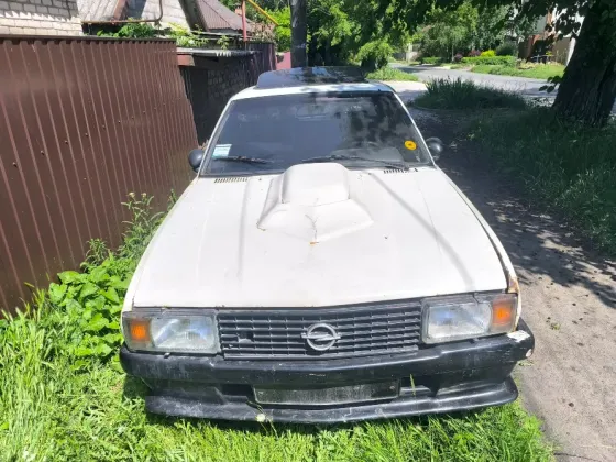 Продам Opel Ascona Донецк