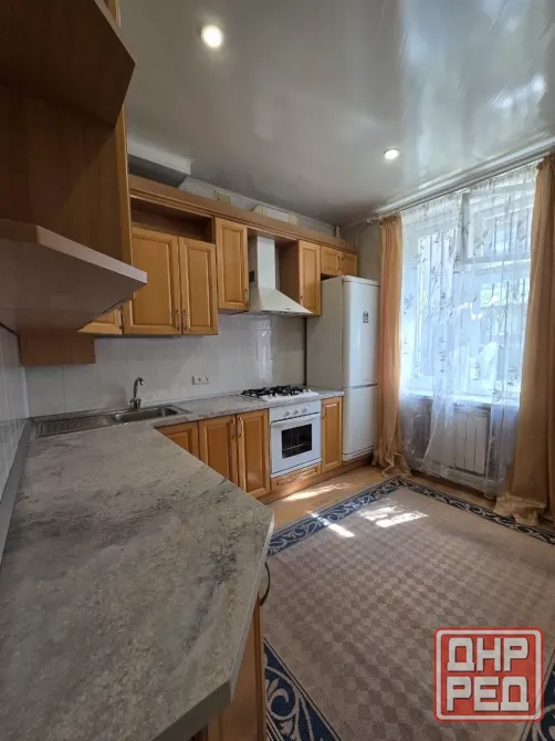 Продам 3-х комнатную квартиру с автономным отоплением, Сталинка,, Гвардейка центр, ул. Комарова. Макеевка - изображение 8