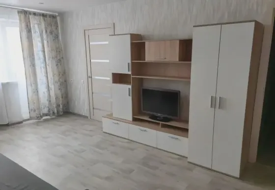 Сдам двухкомнатную квартиру Донецк