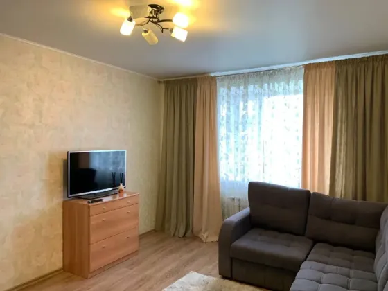 Кировский район Донецка, Текстильщик, улица Петровского. Донецк