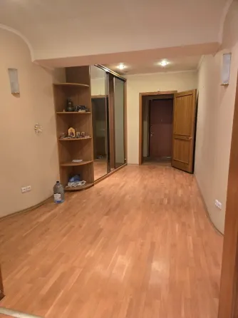 Продам 3х комнатную квартиру в центре Донецка Донецк