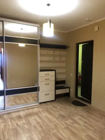 Сдаю двухкомнатную квартиру Донецк