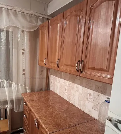 Продам 2к.кв. Брежневка. Кировский р-н. мкр.Бирюзова-2. ул. Бирюзова. Донецк