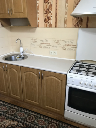 Сдам реальный объект 1ком крупногабаритная Текстильщик ул Высоцкого 2/9 в хор сост все есть Донецк