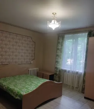 Пpодаетcя 3-к. квaртиpа в Центрально-Городском районе, ул.Менделеева! Макеевка