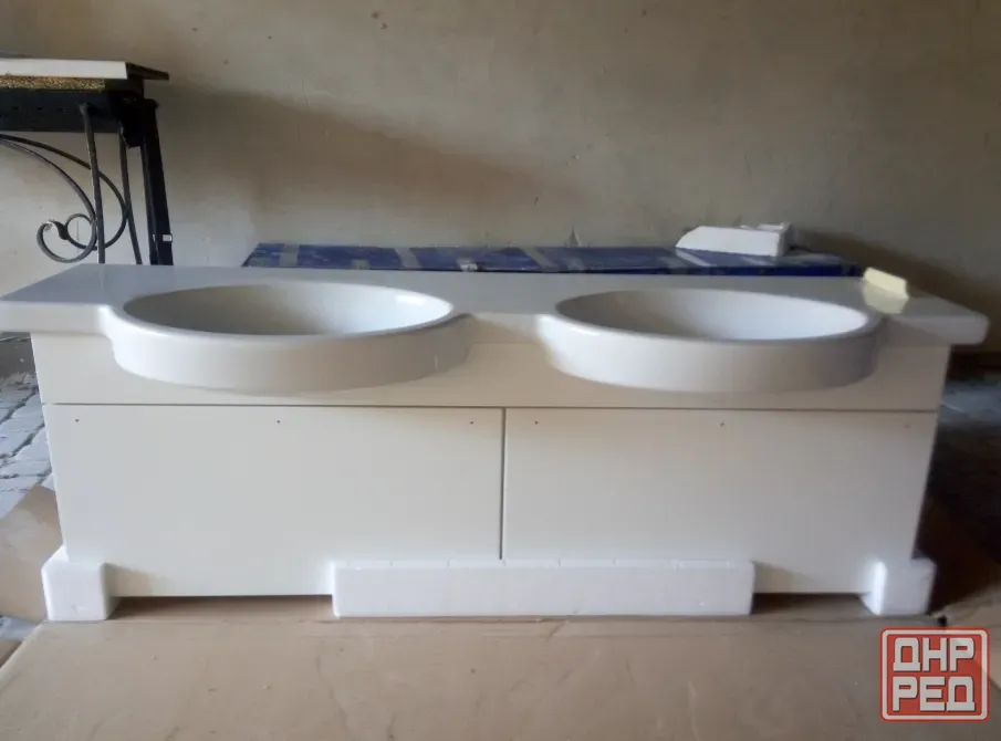 Комплект мебели для ванной комнаты Villeroy & Boch (двойная раковина + тумба + шкаф-пенал) Донецк - изображение 1