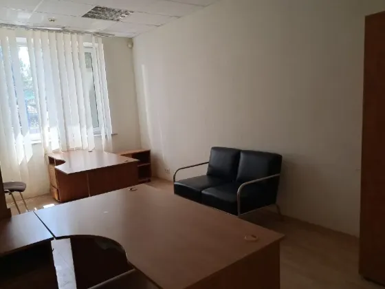 Аренда офиса 21 кв.м. 25 т.р. коммунальные в цене Донецк