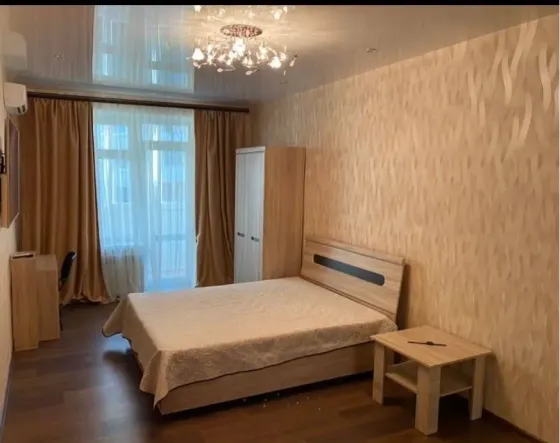 Сдаю 3-комнатную квартиру, пр. этаж Донецк