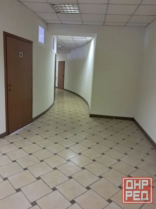 Аренда офиса. Отдельный этаж, 7 помещений, 370 кв.м., санузел, подсобка. Донецк - изображение 1