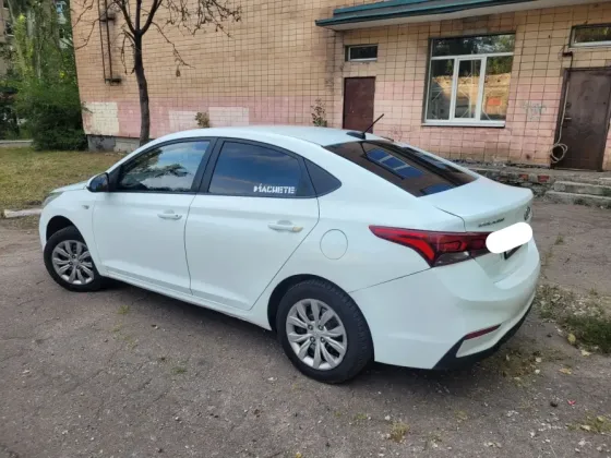 Продается автомобиль Донецк