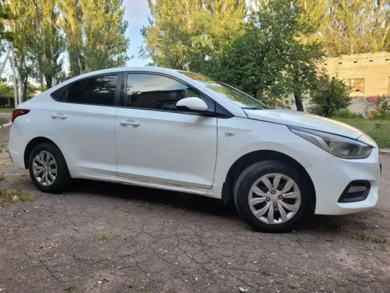 Продается автомобиль Донецк