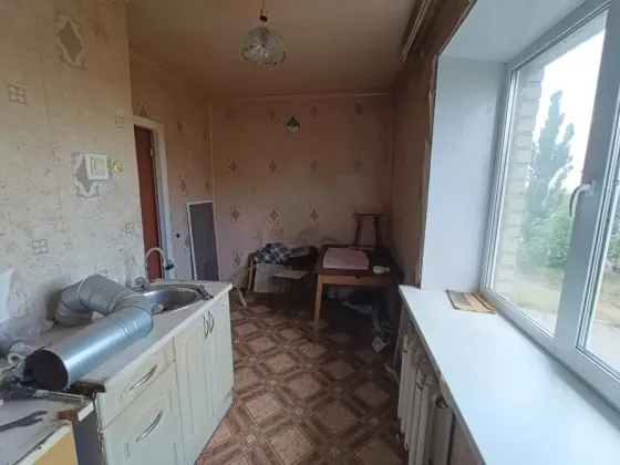 Продам 1 комнатную квартиру в Харцызске, пгт. Горное, ул. Суворова Харцызск
