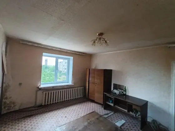 Продам 1 комнатную квартиру в Харцызске, пгт. Горное, ул. Суворова Харцызск