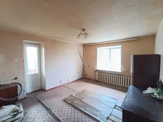 Продам 1 комнатную квартиру в Харцызске, пгт. Горное, ул. Суворова Харцызск