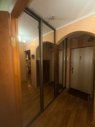 Продам 2х на Шекспира Донецк
