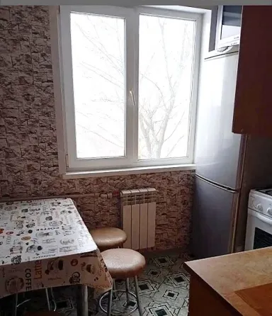 Продам 1к.кв. Петровский р-н. Ориентир загс. ул.Салтыкова-Щедрина. Донецк