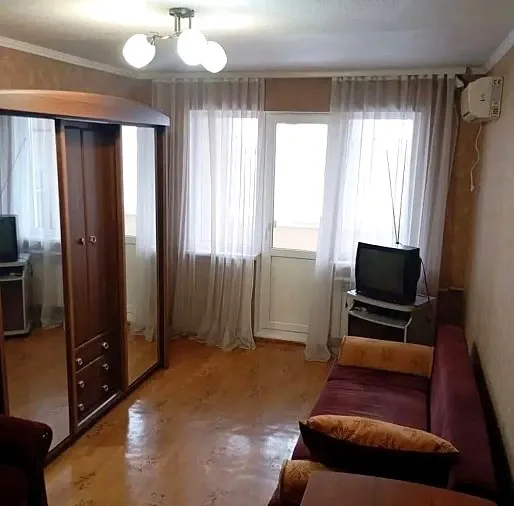 Продам 1к.кв. Петровский р-н. Ориентир загс. ул.Салтыкова-Щедрина. Донецк