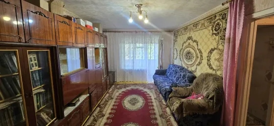 Продам 2-комн. квартиру по ул. Ленина ост. Пушка. Макеевка