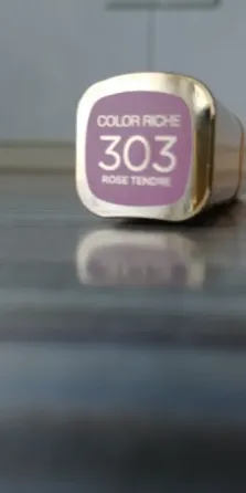 Губная помада L'Oreal Paris Color Riche Блонд, увлажняющая, тон 303 Розовый Нежный Донецк