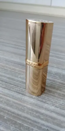 Губная помада L'Oreal Paris Color Riche Блонд, увлажняющая, тон 303 Розовый Нежный Донецк