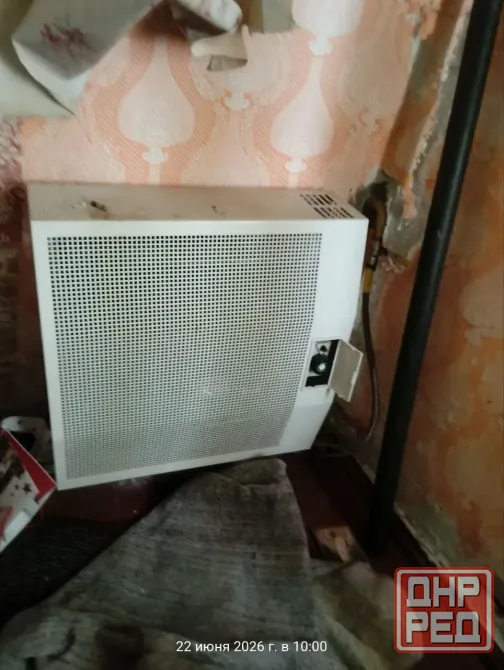 Участок 8 сот. - Приватизирован, Дом - 46м.кв., Газ. отопл., Центральная Канализация, пл.Свободы Донецк - изображение 3