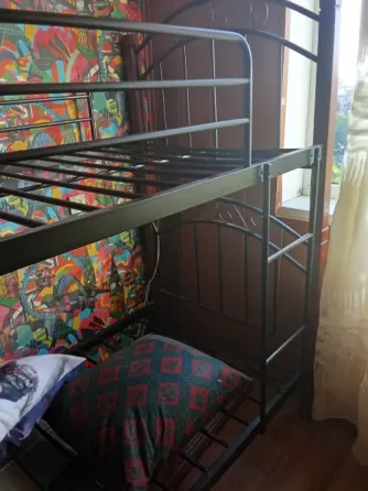Продам кровать двухярусную Макеевка