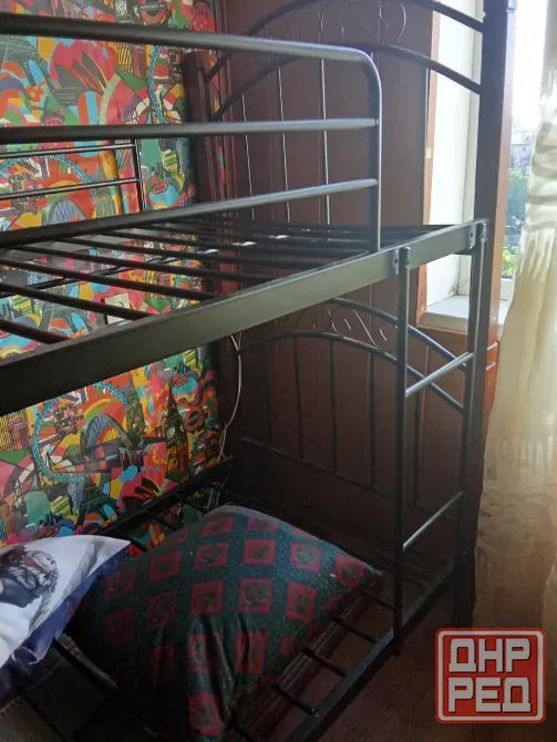 Продам кровать двухярусную Макеевка - изображение 1