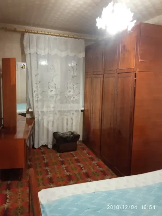 сдам 2х комн квартиру в калинин. р-не, пр. ильича, хорошая, мебель. вся техника Донецк