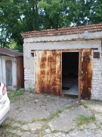 Продам капитальный гараж Донецк