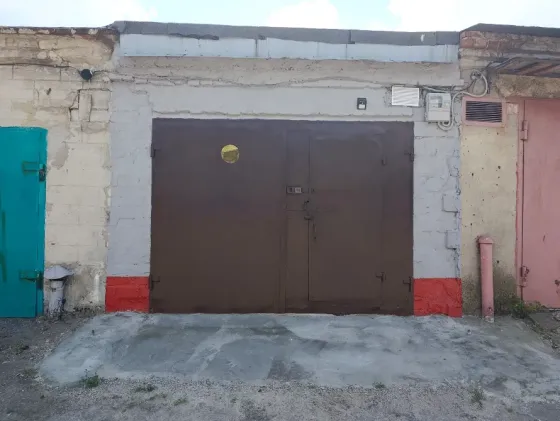 Продам гараж Донецк