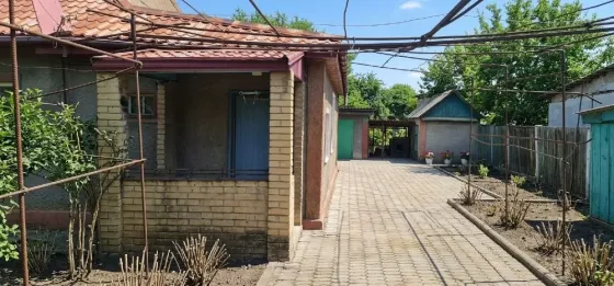 Квартира на земле в Пролетарском районе города Донецка. Донецк