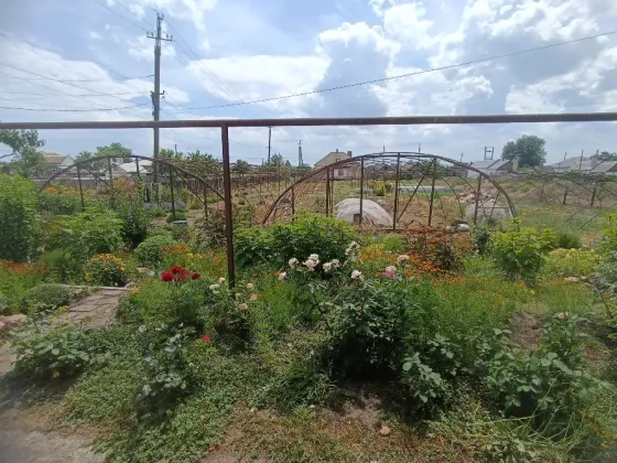 Продам домик и земельный участок 18 соток, пригород Мариуполя, неподалёку море! Мариуполь